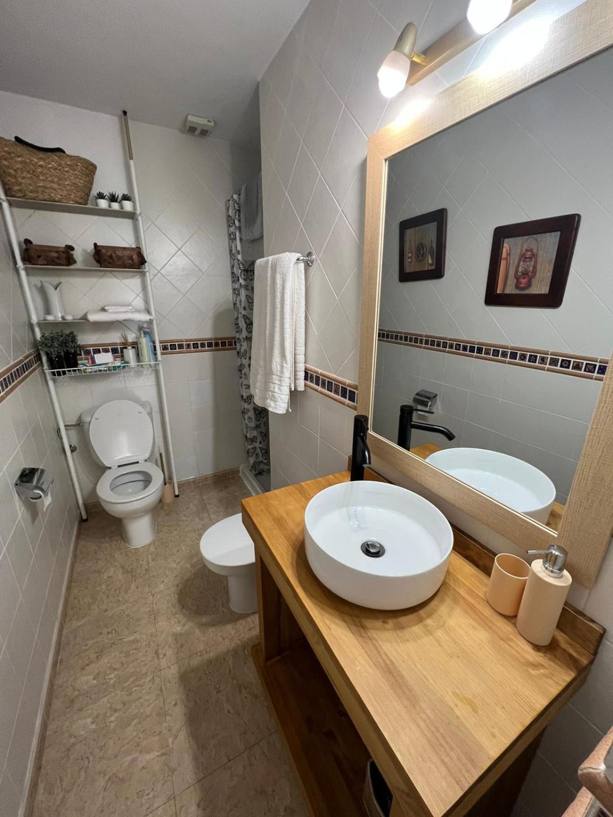 Apartamento Con Piscina - Tossa - Magnificas Vistas Al Mar Girona Kültér fotó
