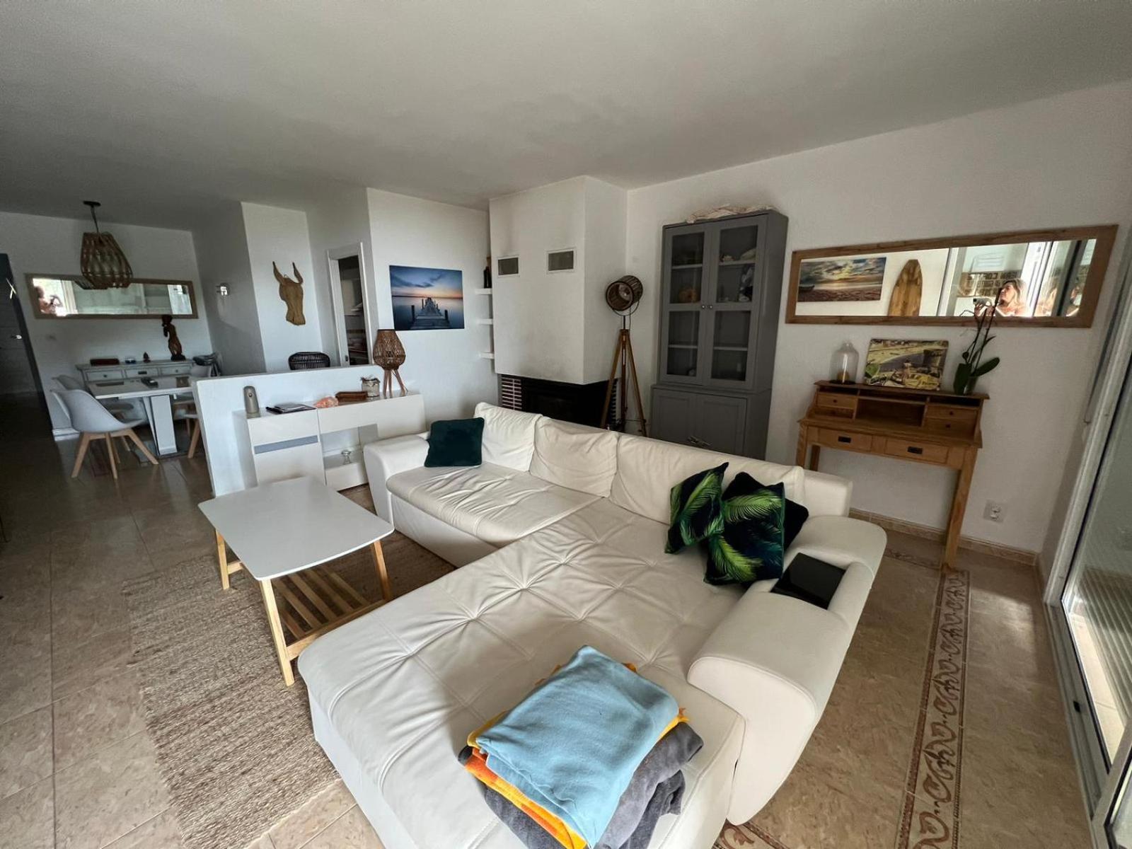 Apartamento Con Piscina - Tossa - Magnificas Vistas Al Mar Girona Kültér fotó